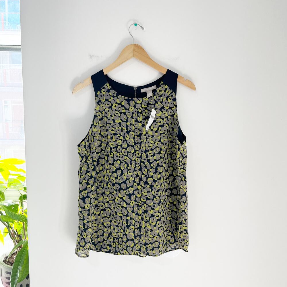 NEW Banana Republic Green & Gray Animal Print Tank Blouse Size Large